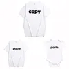 Vestiti coordinati Copia incolla Mamma Figlia Figlio Famiglia Look Padre T Shirt Pagliaccetto Summer Letter Baby Kids Outfits 210417