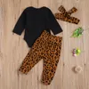 0-18 M Autunno Primavera Bambino nato Neonata Vestiti Set Lettera Pagliaccetto Leopard Pantaloni Arco Fascia Costumi 210515