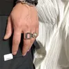 Anillo hueco cuadrado ins minimalista 2021 para hombre, personalidad de hip hop frío, dedo índice retro, accesorios de acero de titanio