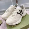 2023 Designer Rhyton Scarpe casual Vintage Sneakers Uomo Donna Piattaforma di marca multicolore Papà Sneaker Chaussures Ladies Luxurys Runner Scarpe da ginnastica Alta qualità