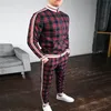 남자 tracksuits 2021 봄과 가을 신사 운동복 정장 재킷 세련된 체크 무늬 2 피스 캐주얼