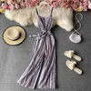 Verão Retro Moda Suspender Jumpsuit Feminino Impressão V-Pescoço Aberto De Volta Back Sem Mangas Cintura Cintura Largura Pé Feriado Vento C148 210507