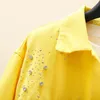 Kvinnorjackor 2022 Spring Autumn Korean Style White Pink Yellow Diamond Denim Jacka Kvinnor Ytterkläder Löst långärmad kort jeansrock