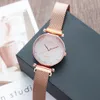 نساء السكر سوار الفضة الفولاذ المقاوم للصدأ Starry Sky Magnetic Mesh Mele Strap Women Women's Quartz Diamond Wristwatches