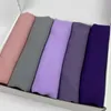 2020 Trendiga Kvinnors Pläterad Hijab Tung Chiffon Scarf Wrap Solid Färg Sjalar Headband Muslim Hijabs Headscarf Ny Q0828