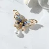 Elegant Crystal Butterfly Animal Pearl Brooch Women Rhinestone Colorful Butterfly Jewelry Insect Pins Vintage Women Fashion Gift