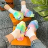 Frühling Frauen Pelzigen Hausschuhe Flauschigen Fell Tie Dye Regenbogen High Heels Frau Dicken Boden Plüsch Dias Mode Nette Flip-Flops schuhe Y0731