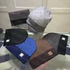 casquettes à carreaux