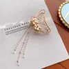 Metall tredimensionell fjäril Tassel Clip Pearl Hairpin Female Love Pendant Hair Grab Plate Shark Top Ornament