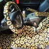 Neopreen Sunflower Pattern Universal Car Steering Wheel Cover voor Party Wedding Cars Decoratie en geschenken Slip Kussenbeschermer ZWL758