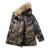 Męskie Kurtki Design Camouflage Style Plus Rozmiar Wiatroodporny Windbreaker Outdoor Winter Puffer Kurtka