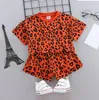 4 colori! Completi di abbigliamento firmati per bambini Set di stampa leopardata di moda Completi di marca per ragazze Bambini Novità Top di lusso + Pantaloni Completo a due pezzi, taglia 80-130cn