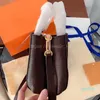 2021 Donne Lussurys Designer Designer Spalla Shopping Bags Borse Borsa Brown Borsa Portafoglio Crossbody Zaino Lettera TOTE CULCH Shell Shell Mommy Bag 2021