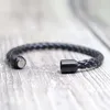 Charm Armband 100% Rostfritt Stål Armband Homme Minimalistisk PU Läder Braslet Man Braclet Tillbehör Camping Smycken Gåva till Fader