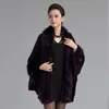 Sciarpe Capispalla caldi Mantello Rosso Nero Bianco Autunno Inverno Grande mantello Cappotto con scialle di pelliccia grande allentato Poncho208U