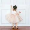 Söt Rosa Bröllop Flower Girls Dresses Toddler Baby First Communication With Tiered Knee-Length Party Ball Gown Pageant Gowns