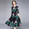 Бутик цветочные платья половина рукава женские летние осень напечатанные платья высокого класса моды леди MIDI платье офисные повседневные платья