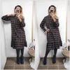 Robe en coton et lin pour femmes Printemps Été Mode féminine Vintage Plaid Élégant A-Line Manches longues Casual 210423