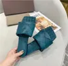 2022 Nya lyxdesigner Sandaler Summer Slipper Women Leather Mules Squared Sole The Lido Sandal Sexy Tisters