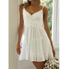 Witte kant mouwloze zomer jurk vrouwen holle embrioderery sundress casual button beach boho vintage korte jurk 210415