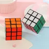 Pusselkub Liten storlek 3 cm Mini Magic Cube Game Party Favor Learning Pedagogisk Bra presentleksak Dekompressionsleksaker