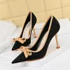 2021 Fashion Womens Sweet Point Toe Pumps Bowknot Mixed Colors Style Party Super High Heels Outdoor Fritid Lady Sandals Y0721