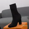 3020 İlkbahar Sonbahar Örme Elastik Çizmeler Mektup Kalın Topuklu Seksi Kadın Ayakkabı Yüksek Topuk Çizmeler Moda Çorap Çizmeler Bayan Yüksek Topuklu Boyutu 35-42
