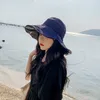 Cappello da donna con protezione solare UV Cappello da vacanza all'aperto da spiaggia Cappellino con visiera tinta unita Cappellino da viaggio a tesa larga con corda 8 colori