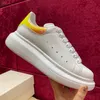 Klassiska kvinnor Lady New White Platform Shoes Populära ins ig -älskare unisex skor sneaker min drottning mq3000