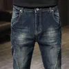 Mens Jeans Harem Pants Fashion Pockets Desinger Löst fit baggy Moto Jeans Män sträcker retro Streetwear Relaxed avsmalnande jeans 42 210330