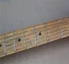 Guitarra el￩trica de bordo de bordo guitarra preta picareta 21 rastre