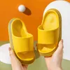 Zomer huis badkamer kinderen slippers antislip comfortabele Eva jongens meisjes thuis schoenen zomer streep kinderen sandalen 211119