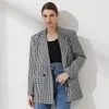 Wixra Kvinnor Plaid Double Breasted Blazer Vintage Coat Fashion Notched Collar Långärmad Ol Ladies OuterWear Classic Top 210930