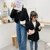 スウィートプリンセスアクセサリーアクリルチェーン子供のメッセンジャー財布女の子ファッション韓国折り穴親子ハンドバッグ卸売かわいい小さなポケットギフト