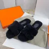 Designer Soft Sheepskin Slides Slippers Women Oran Woolskin Sandal with rubber Sole Fur Winter Flat Plush Flip Flops with box 328288b