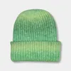 비니 모자 여성을위한 겨울 모자 2021 넥타이 염료 그라디언트 색상 따뜻한 야외 숙 녀 유연한 두꺼운 겨울 모자