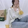 Vår Korea Mode Kvinnor Långärmad Striped T Shirts All-matchad Casual Loose Turn-down Collar Blouse Femme Tops S288 210512