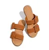 Pantofole da donna Flat Woman Belt Buckle Square Sandali Casual Open Toe Beach Shoes Female Fashion Slides 2020 Ladies Outdoor Shoes