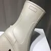 2021 Lyxig designer Kvinnor Halvstövlar Skor Vinter Chunky Med Heels Plain Square Toes Shoe Rainboots Zip Women Mid Calf Booty Wear Beständig Tjock Soled Boot3