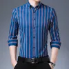 メンズシャツ長袖韓国のファッション服男性非鉄ストレッチ生地ストライプポケットレスデザインボタンアップカジュアルなシャツ4xl 210609