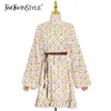 TWOTWINSTYLE Plaid Imprimé Robe Pour Femmes Col Montant Lanterne Manches Taille Haute À Lacets Bowknot Vintage Robes Femme Mode 210517