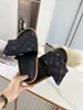 Sandálias femininas de grife amadeiradas com sandálias box flat mule bege branco preto rosa rendado letras 0709