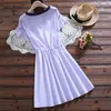 Estilo preppy verano mujeres elegante vestido de manga corta bordado dulce vestidos de fiesta azul púrpura rayado algodón lino 210520