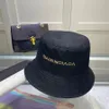 Kış Erkek Kadın Yün Kova Şapkaları Moda Tasarımcısı Kafatası Kapakları Yaz Mektupları Baskı Sokak Şapkası Hip Hop Kapağı Beanies Çok Stil