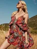 Ombro frio Floral Impressão Mulheres Vestido de Praia Verão Sexy Europeu Mini Vestidos Backless Moda Sólida Bohemia Vestidos 210625