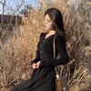 Черный свитер платье женщины сексуальные V-образные вырезы элегантные офисные вязаное платье женское платье с длинным рукавом корейская осень зима 210521