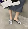 얼룩말 패턴 메드 뒤꿈치 야외 슬리퍼 여성 빈티지 사각형 발가락 snakeskin 슬라이드 섹시 디자이너 mules 신발
