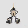 fahion Bag Charm Chain Vintage Cartoon Bear Toy Doll Ornamenti per auto per amiche Regalo Portachiavi Donna