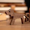 Anpassbare Hunde-Holznamen-Figuren, Heimdekoration, personalisierter Welpe, geschnitztes Ornament für Heimdekoration, modern 210811