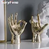 YuryFvna Nordic Creative Gold Plating Finger Art Skulptur Abstrakt Gesture Staty Keramik Hantverk Vardagsrum Dekorationer 210804